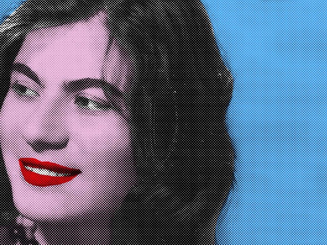 Ελίζα Μαρέλλι: Η grande dame του ελαφρού ελληνικού τραγουδιού μιλάει στην Popaganda