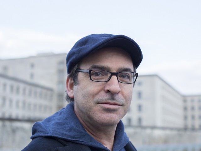 Οι Γερμανοί είναι φίλοι μας, Στράτο Τζίτζη;