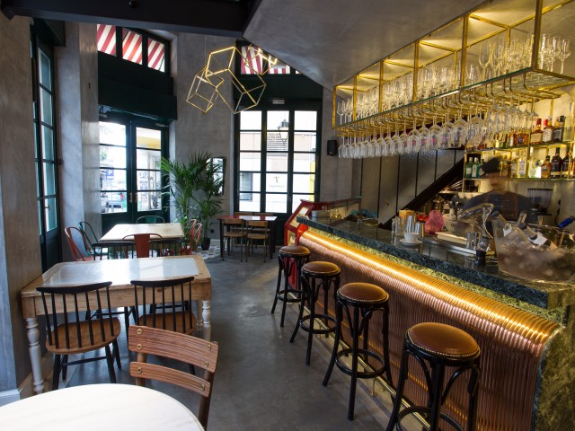 Zampano: Φ-ελληνική κουζίνα και σιτσιλιάνικη ατμόσφαιρα