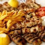 “Ελάτε να φάμε κρέας τη Μεγάλη Παρασκευή”