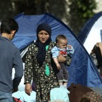 Σε άλλο σημείο του λιμανιού θα μεταφερθούν έως το βράδυ οι μετανάστες και πρόσφυγες της πύλης Ε3