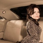 Emanuela Hutter: μια από τις πιο retro φιγούρες της rock n’ roll σκηνής