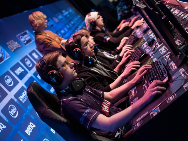 E-sports: όταν το παιχνίδι παύει να είναι «παιχνίδι»