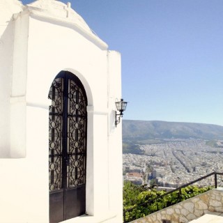 Πάσχα στην Αθήνα, οι πιο ωραίες εκκλησίες για να κάνεις Ανάσταση