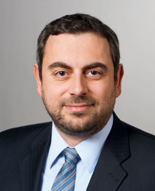 Την πρώτη φορητή διαγνωστική συσκευή οπτικοακουστικής τομογραφίας ετοιμάζει Έλληνας επιστήμονας της διασποράς