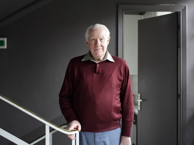 Αλαίν Μπαντιού: «Ο Τσίπρας είναι ένας άνθρωπος ο οποίος αρνήθηκε να γίνει ήρωας.»