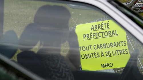 Δυσκολίες στην προμήθεια καυσίμων στην Γαλλία