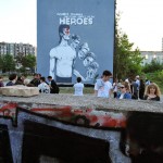 Σαράγεβο: Τιμά τον Bowie με μια γιγάντια τοιχογραφία