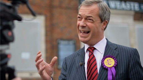 Brexit: Η πρώτη κωλοτούμπα από τον Φάρατζ