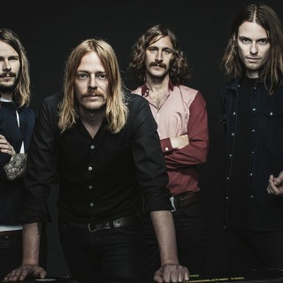 5+1 ερωτήσεις στους Graveyard