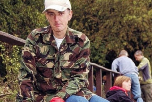 Ο Τόμας Μέιρ στο δικαστήριο για τη δολοφονία της βουλευτού Τζο Κοξ