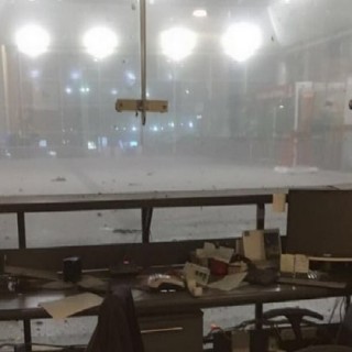 Διπλή βομβιστική επίθεση και πυροβολισμοί στο αεροδρόμιο της Κωνσταντινούπολης