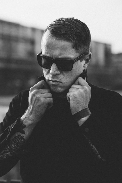 Ο King Dude σας περιμένει απόψε στο Second Skin Club