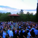 Αν δεν έχετε κανονίσει τίποτα για απόψε, παίζει αγρυπνία