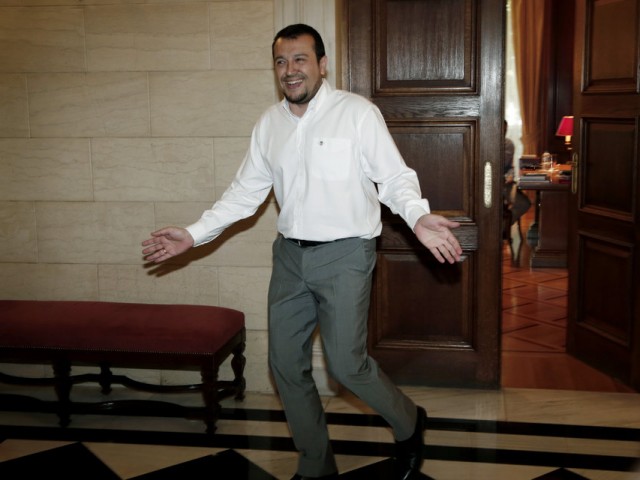 Αν ο λαός αποφάσιζε για τις τηλεοπτικές άδειες!