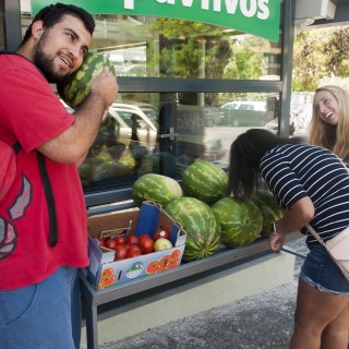 Μια international βόλτα στην οδό Αγίου Ιωάννου. Εκεί που χτυπάει η  καρδιά του Deree.