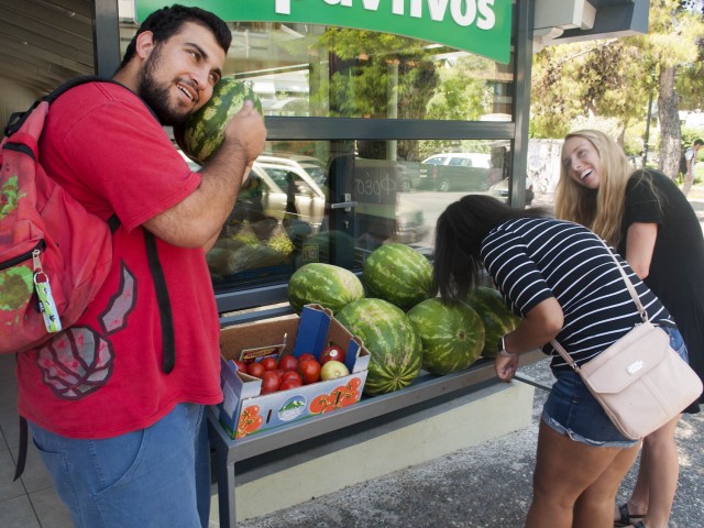 Μια international βόλτα στην οδό Αγίου Ιωάννου. Εκεί που χτυπάει η  καρδιά του Deree.