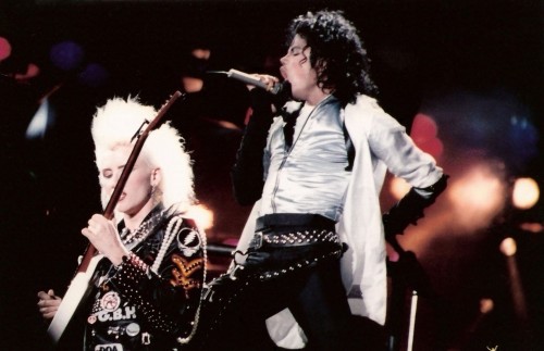 Η μουσική του Μάικλ Τζάκσον κατακτά και το Μπρόντγουεϊ