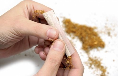 Κάνναβη και καπνός: η ανάμιξη τους ενισχύει την πιθανότητα εθισμού