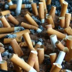 Πόσες γόπες πετιούνται κάθε χρόνο από τσιγάρα;