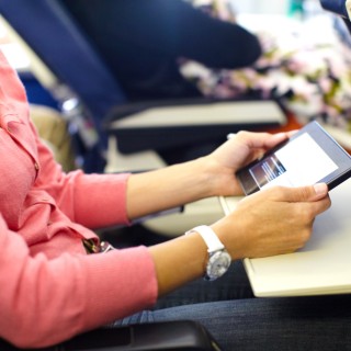 Πώς θα πάρετε τις αγαπημένες σας ταινίες μαζί στο ταξίδι;