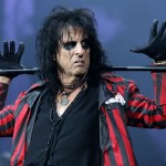 Ποια Χίλαρι; Ψηφίστε όλοι Alice Cooper!