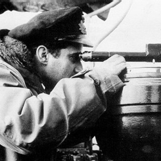 Δεν είναι γεφύρι, του Τάσου Κόρφη