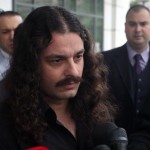 Συνελήφθη ο θείος του Μπαρμπαρούση. Ανθρωποκυνηγητό στα βουνά.