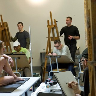 Ο Iggy Pop ποζάρει γυμνός για 21 καλλιτέχνες