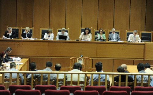 Δίκη Χρυσής Αυγής: Η αδελφή του Παύλου Φύσσα κατέθεσε «Ας του απαντούσαν με τραγούδια. Αυτός τραγούδια έγραφε. Δεν σκότωνε»