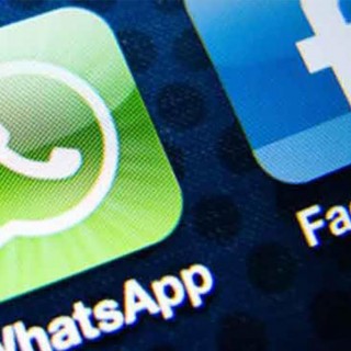 Οι γερμανικές αρχές προστασίας δεδομένων απαγόρευσαν σε Facebook και WhatsApp να διαμοιράζονται τα στοιχεία των χρηστών τους