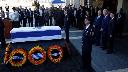 Ο κόσμος αποχαιρέτησε τον Σιμόν Πέρες αλλά όχι και τα όνειρά του για ειρήνη