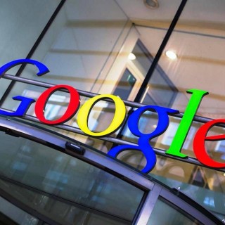 Στις 4 Σεπτεμβρίου του 1998 ιδρύεται η Google