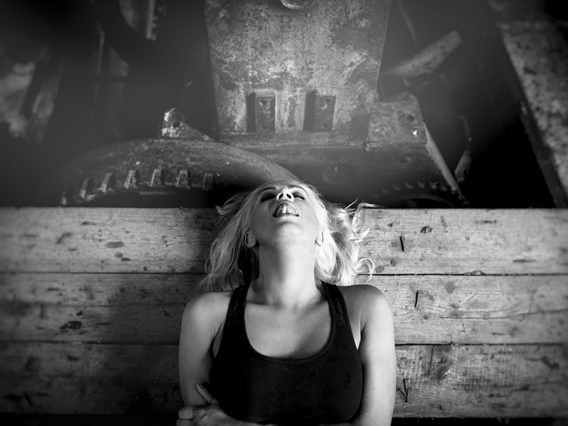 Ο γυναικείος οργασμός στα πρόσωπα 12 γυναικών μπροστά στον φωτογραφικό φακό