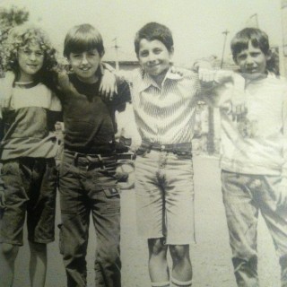 Ο Ένκε Φεζολλάρι είχε για κολλητή του ένα χέλι