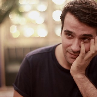 Όταν ο NTEIBINT συνάντησε την Σtella (video)