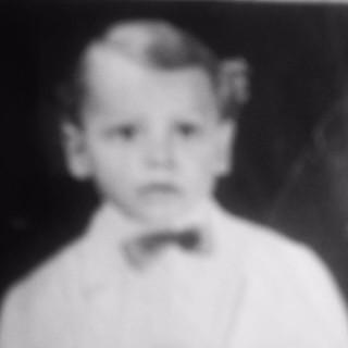 Ο Ζαχαρίας Λουδάρος παντρεύτηκε κάποτε μια ανεμώνη