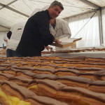 Πού είναι το μεγαλύτερο εκλέρ σοκολάτας στον κόσμο που φτάνει τα 676 μέτρα;