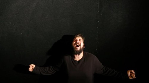 «Δωμάτιο Ουρλιαχτών» για την καταπολέμηση του στρες σε βιβλιοπωλείο του Καΐρου