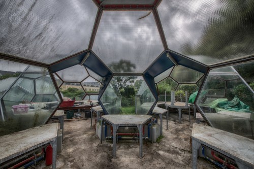 Ο φωτογράφος της… εγκατάλειψης