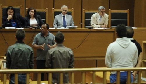 «Αυτοί μας επιτέθηκαν» είπε στην δίκη της Χρυσής Αυγής ένας από τους Αιγύπτιους ψαράδες