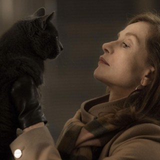 Ο Paul Verhoeven αποκαλύπτει την τεράστια κλάση του στο Elle