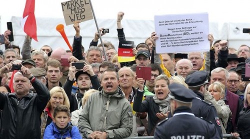Το Τρίτο Ράιχ αντήχησε στην Δρέσδη