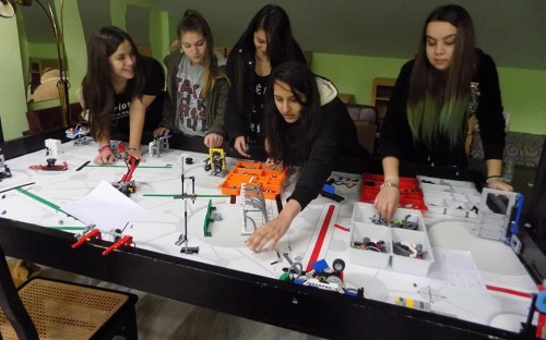 Η Πολιτεία θα δημιουργήσει Γραμματεία Ρομά