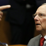 To Eurogroup πιέζει τον Σόιμπλε, για ελάφρυνση του χρέους