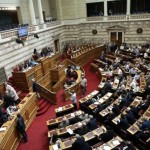 Νέα μάχη στη Βουλή για τις τηλεοπτικές άδειες