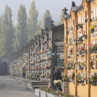 Την «Ημέρα όλων των ψυχών» γιορτάζουν οι γείτονές μας στην Ιταλία