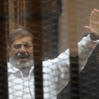 Ακυρώθηκε η ποινή ισόβιας κάθειρξης που είχε επιβληθεί στον πρώην πρόεδρο Μόρσι