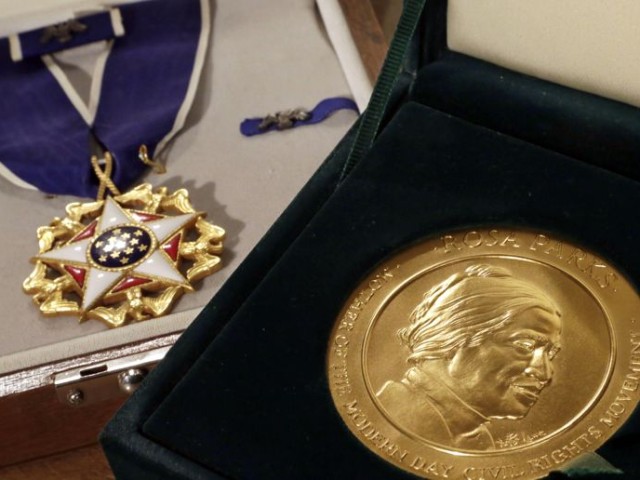 Η Ellen DeGeneres ανάμεσα σ’ αυτούς που θα τιμηθούν από τον Μπάρακ Ομπάμα