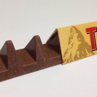 Αλλάζει σχήμα η Toblerone;